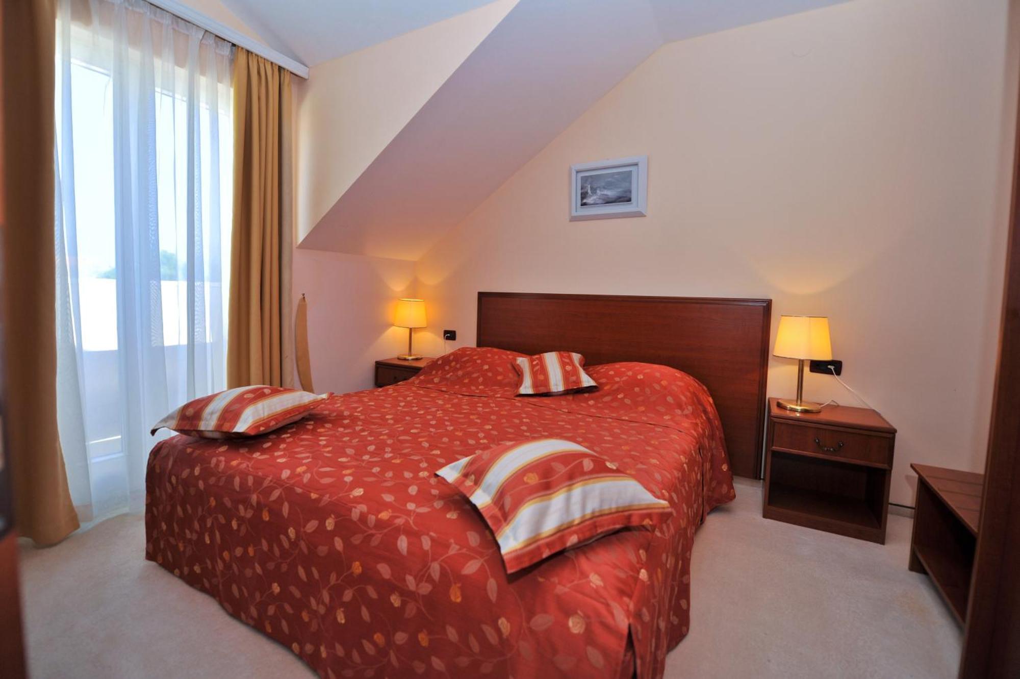 Hotel Kastel 4*