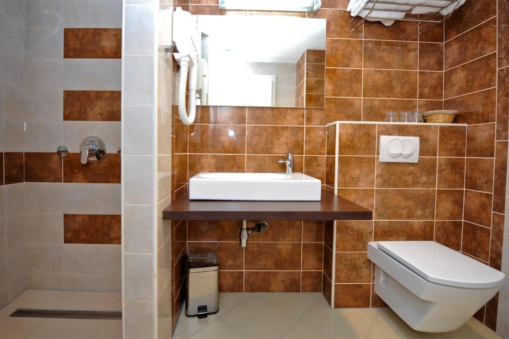 Kastel Hotel 4*
